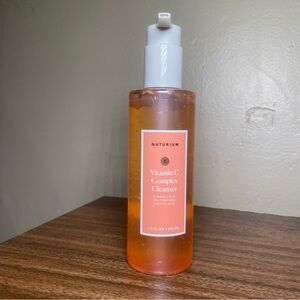 Naturium Vitamin C Complex Cleanser